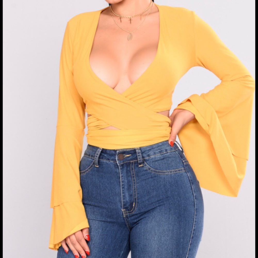 Fashion Nova Wrap Around Crop Top